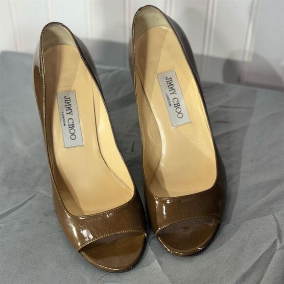 Jimmy Choo Evelyn Brown Patent Leather Peep Toe Heels Gold Heel EU 38 US 7.5-8 - Picture 2 of 10